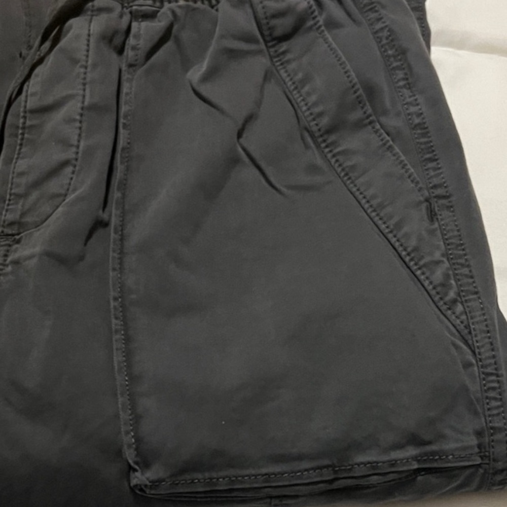 NWT Abercrombie & Fitch Women's Small S Short Pull-On Wide Leg Cargo Pant Pants - Picture 7 of 10